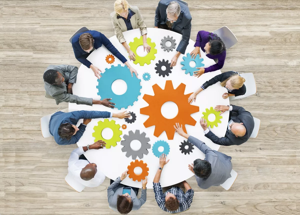 Innovación y Agilidad: El futuro de los equipos de desarrollo.